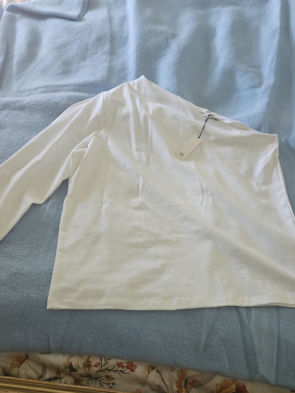 Classic Women's White Long-Sleeve Top